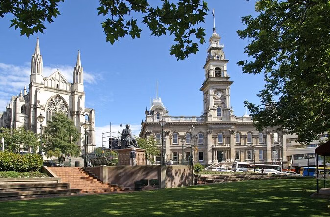 Dunedin Private Tour