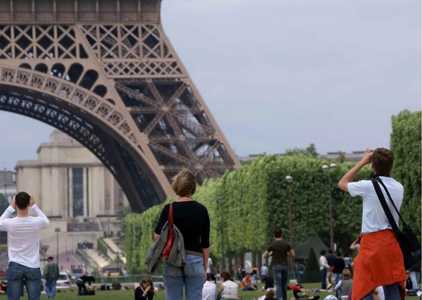 Eiffel Tower Summit Entrance Ticket with Guided Tour