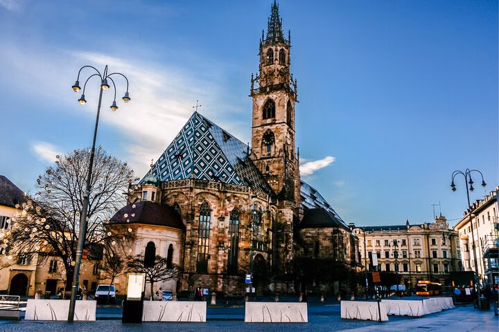 Bolzano Scavenger Hunt & Highlights Self-Guided Walking Tour