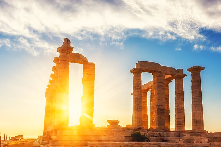 Cape Sounion and Temple of Poseidon Half-Day Small-Group Tour from Athens