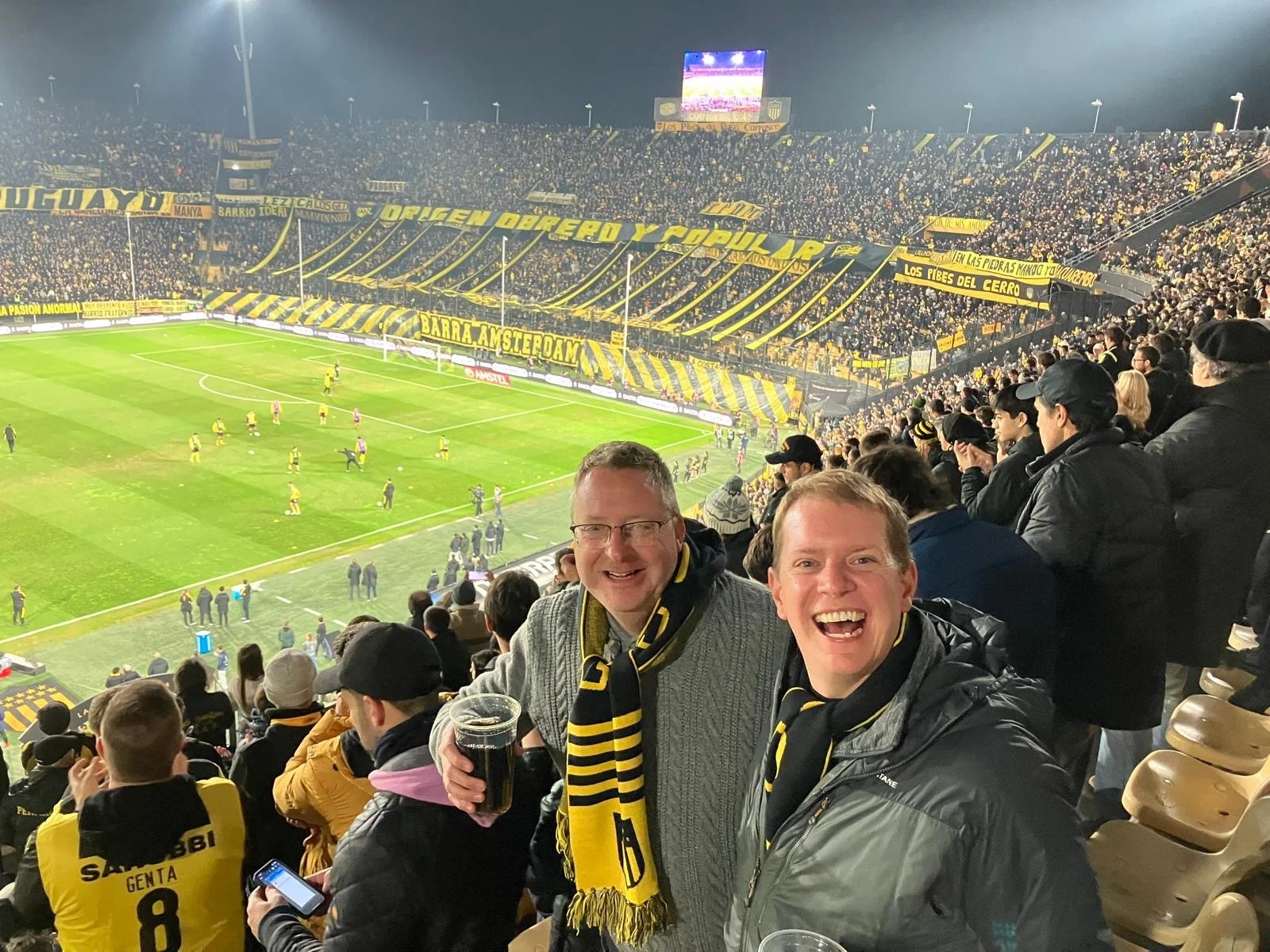 Montevideo Football Matchday Experience – Top Clubs with a Local