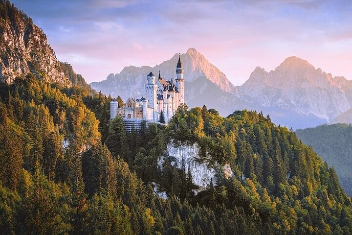 Discover Neuschwanstein & Landsberg on a Private Day Trip