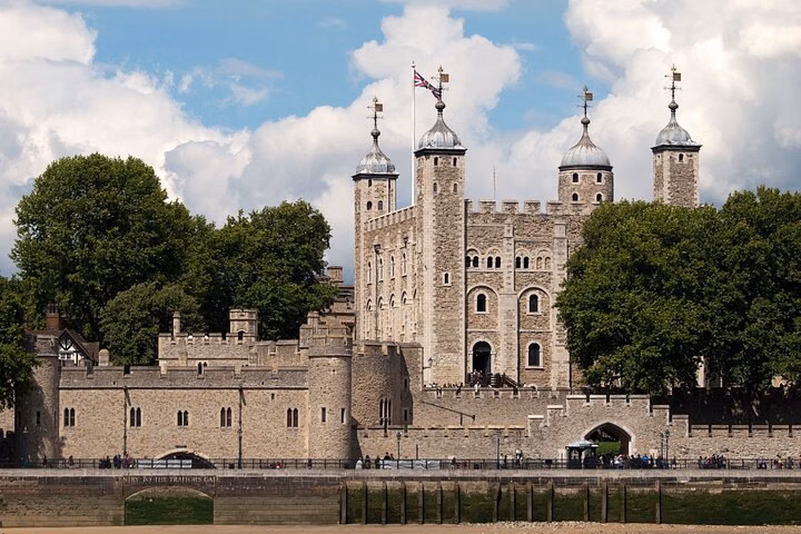 Tower of London & Crown Jewels Timed Entry ticket