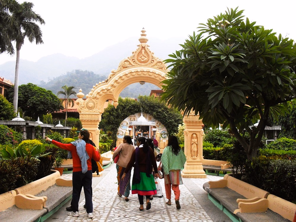 6 Days: Urban to Sacred - Delhi to Rishikesh Journey