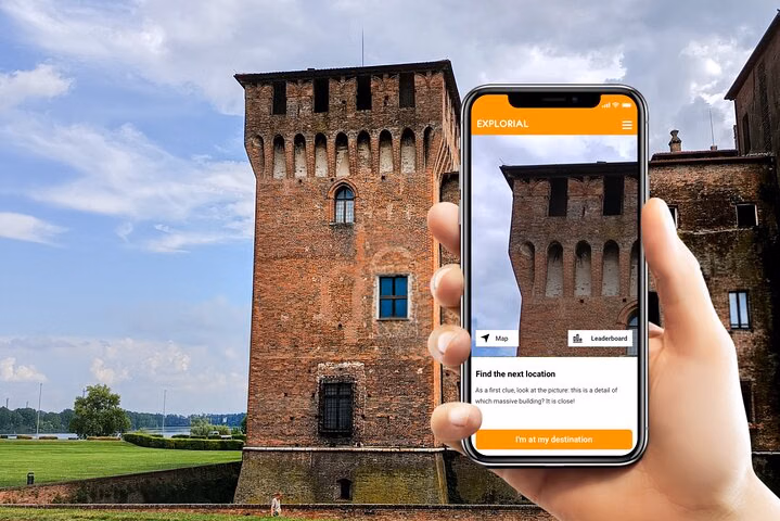 Mantua Self-Guided City Walking Tour & Scavenger Hunt