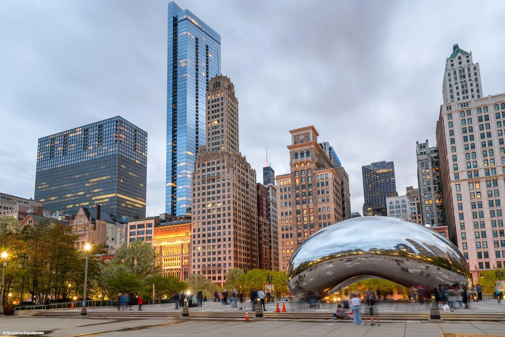 Chicago: Downtown Highlights In-App Audio Tour