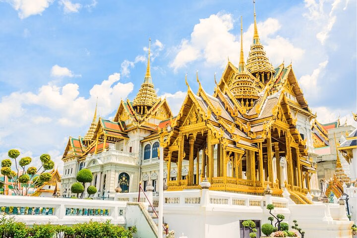 Bangkok: Royal Private Tour of Grand Palace, Wat Pho & Wat Arun