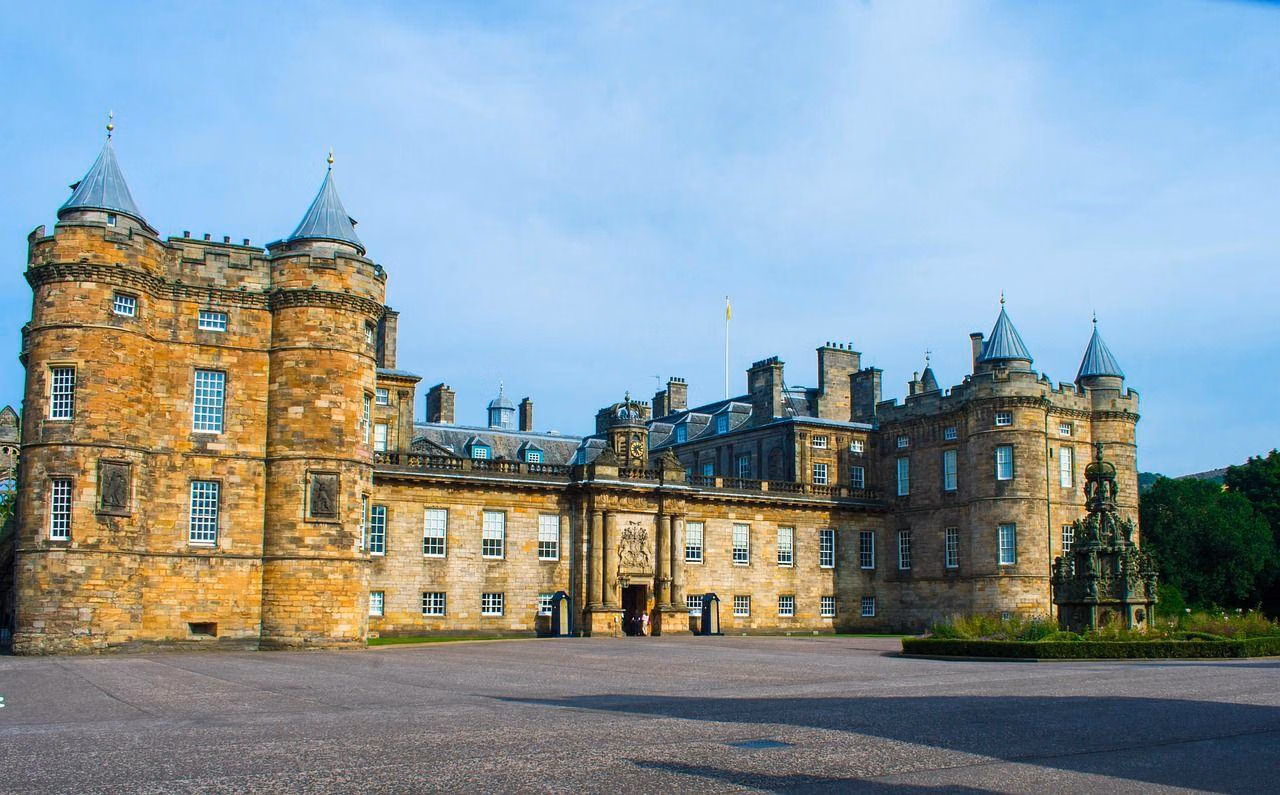 Edinburgh: Castle to Georgian House Audio Tour