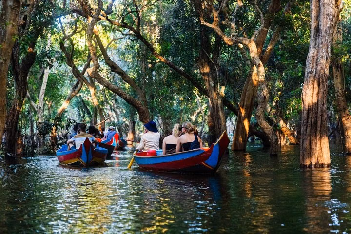 Kampong Pluk Floating Village With sunset boat Tour