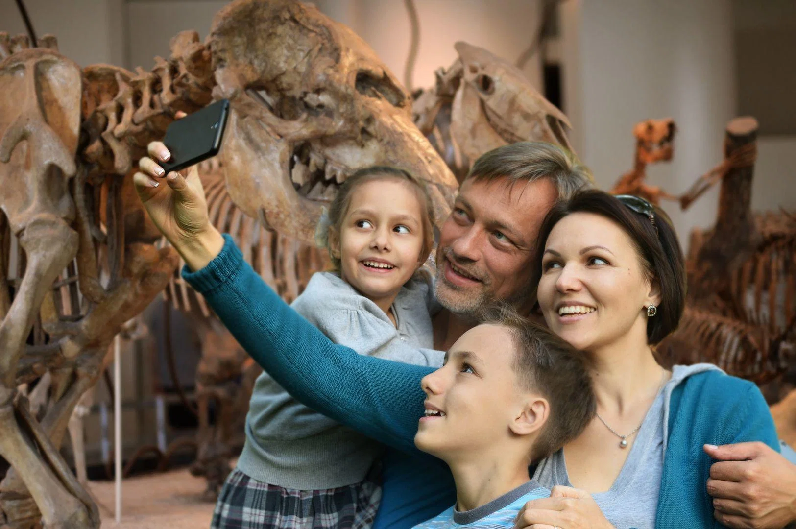 London: Natural History Museum In-App Audio Tour (Bulgarian)