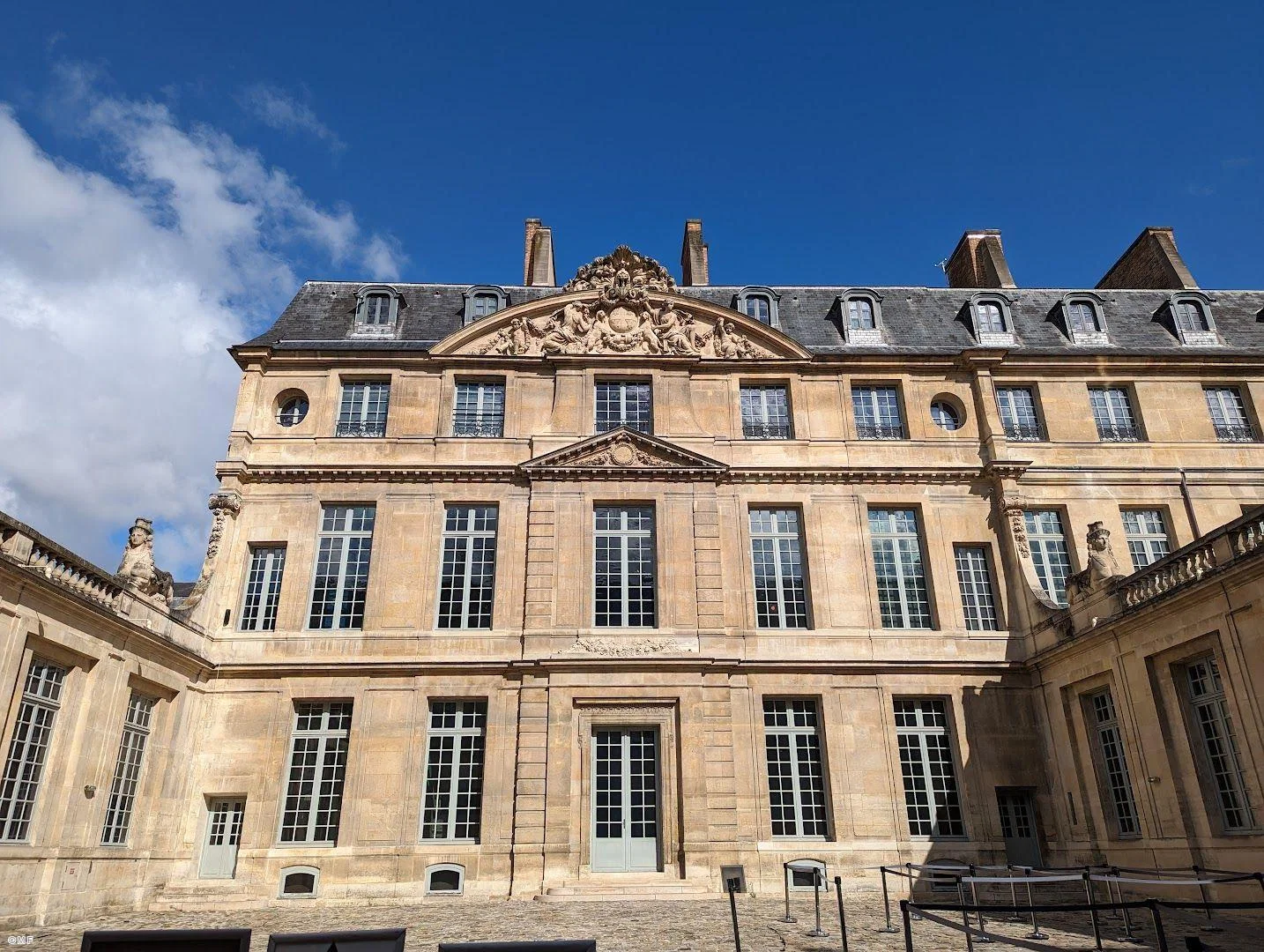 Explore Paris Landmarks with Muse National Picasso Paris Ticket