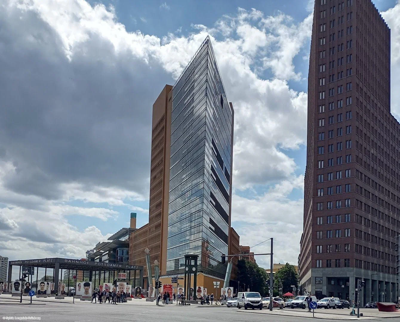 Berlin: From Panoramapunkt to Red City Hall