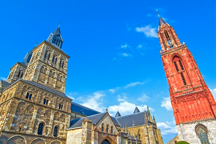 Maastricht Scavenger Hunt & Highlights Self-Guided Walking Tour
