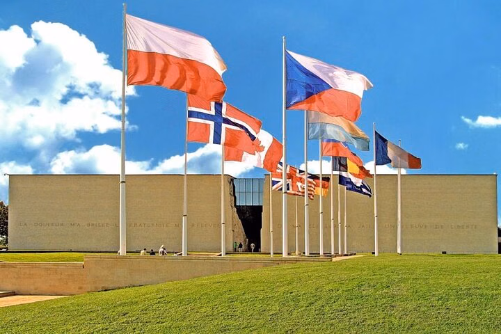 2-Day Mont Saint-Michel, D-Day Omaha, Utah Beaches Private Tour