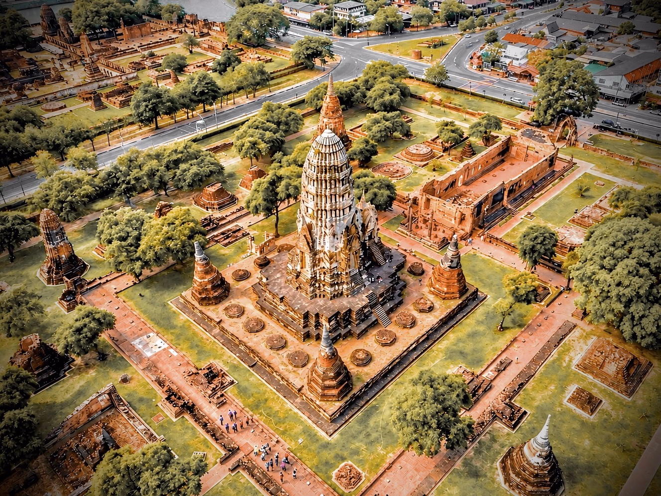 Bangkok: Private Ayutthaya UNESCO Experience with Boat Ride and Tickets