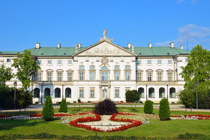 Warsaw Across the Ages - City exploration game!
