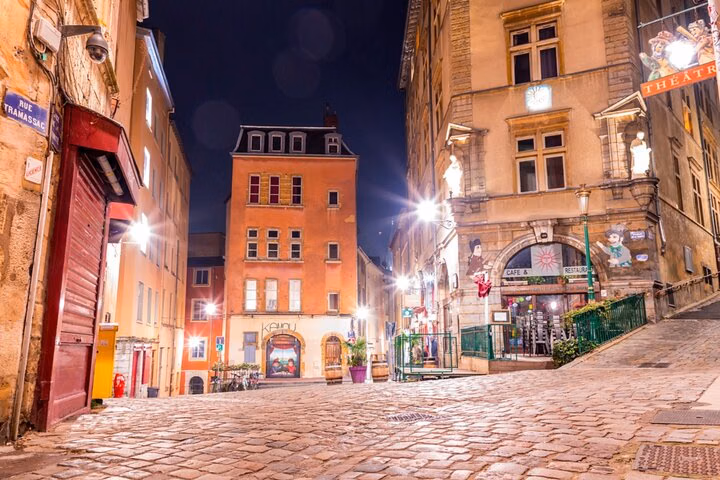 Haunted Lyon - City Exploration Game!